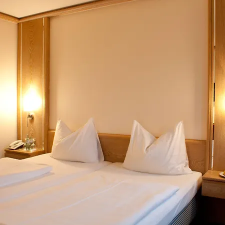 Zur Post 4* Aschheim