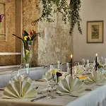 Hotel Zur Post 4*