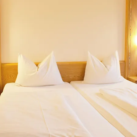 Otel Zur Post Aschheim