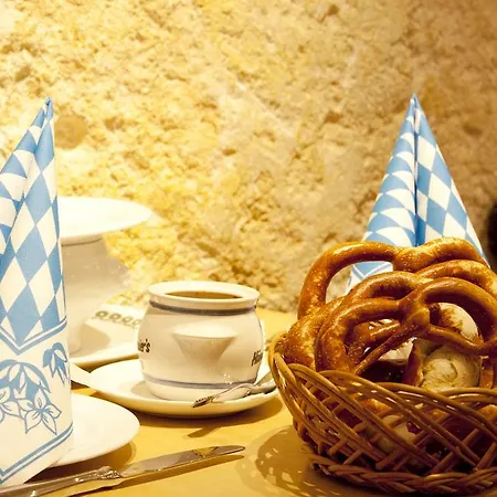 Hotel Zur Post 4*