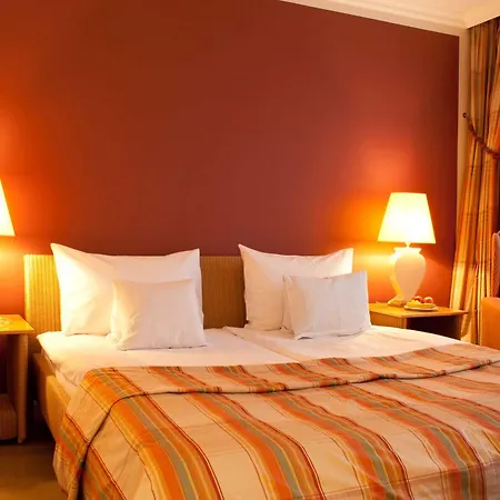 Zur Post Hotel 4*