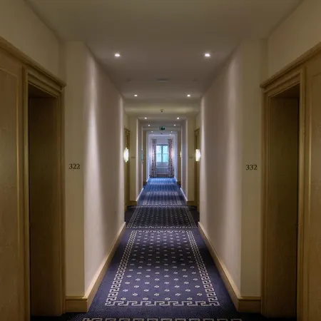 Szálloda Zur Post 4*