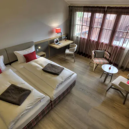 Zur Post Hotel 4*