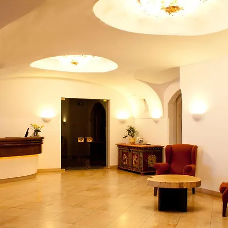 Hotel Zur Post 4*